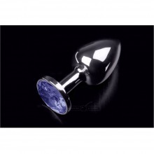 Маленькая анальная пробка с круглым кончиком и синим кристаллом от компании Пикантные Штучки, цвет серебристый, DPRSS252BLUE, из материала металл, коллекция Anal Jewelry Plug, длина 7 см.