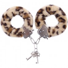 Наручники с мехом «Love Cuffs» от компании ToyFa, цвет леопард, размер OS, 951034, из материала искусственный мех, длина 28 см., со скидкой