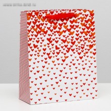 Ламинированный пакет с сердечками, Сима-Ленд 4674668, из материала Бумага, длина 32 см., со скидкой