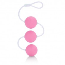 Вагинальные шарики на силиконовой сцепке с петлей First Time «Triple Love Balls», цвет фиолетовый, California Exotic Novelties SE-0004-38-2, бренд CalExotics, из материала пластик АБС, цвет розовый, длина 30 см.